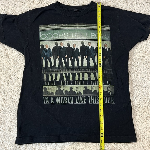 BACKSTREET BOYS M 2014 black concert T-shirt in GUC - Picture 3 of 6